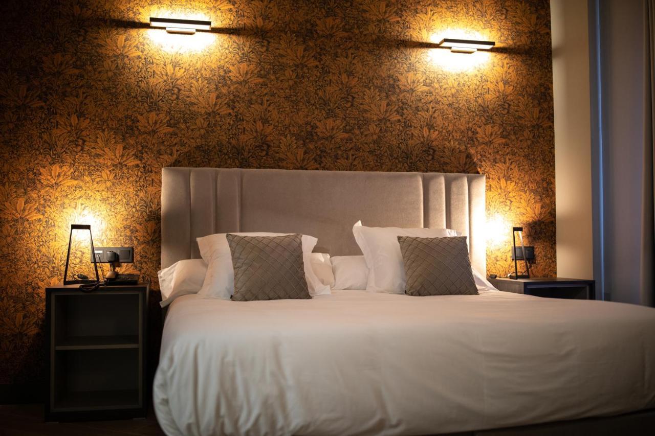 Hotel Gilmar Ореяна ла Виеха Екстериор снимка
