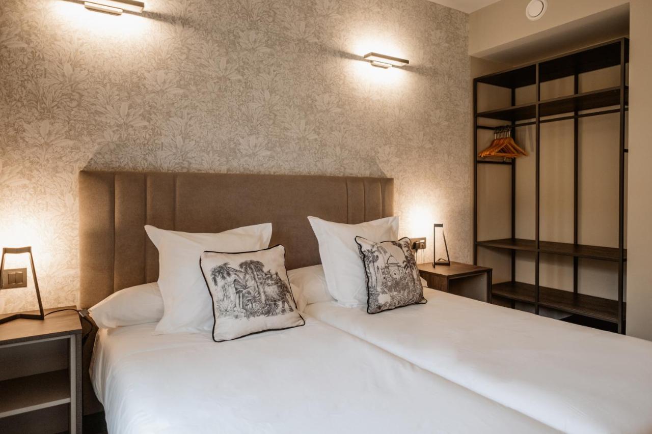 Hotel Gilmar Ореяна ла Виеха Екстериор снимка