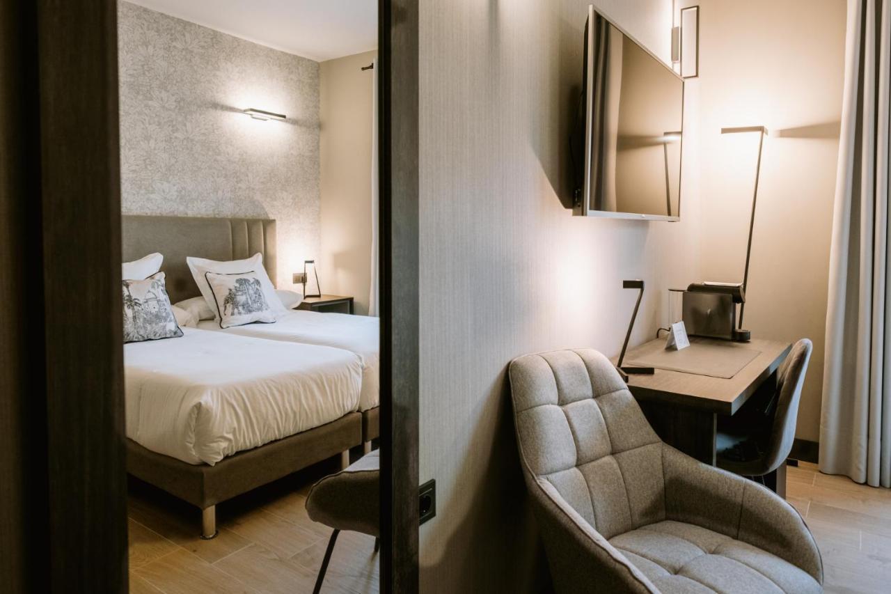 Hotel Gilmar Ореяна ла Виеха Екстериор снимка