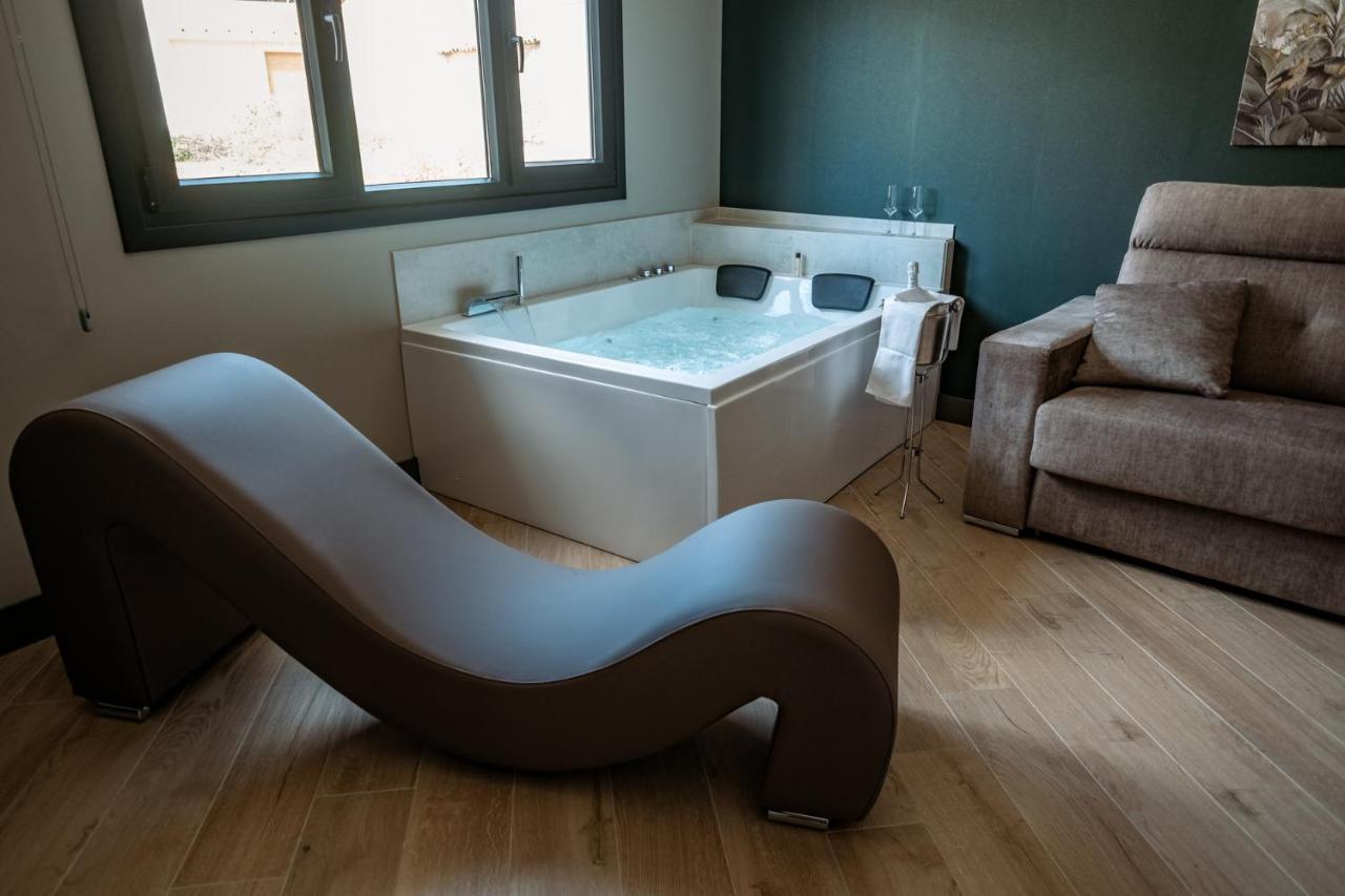 Hotel Gilmar Ореяна ла Виеха Екстериор снимка